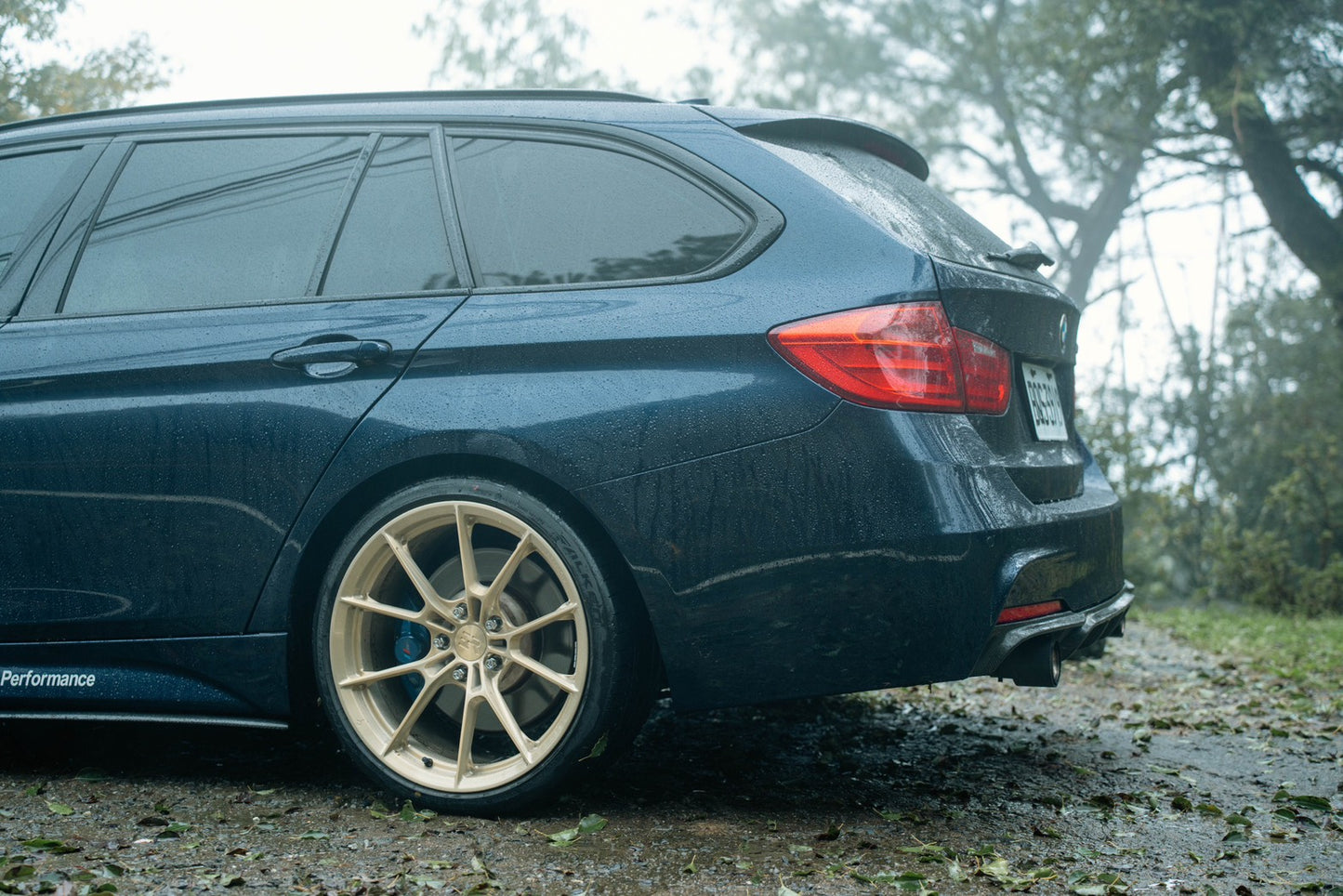 Silver-Arrow Series SA-07 | BMW F31 330I