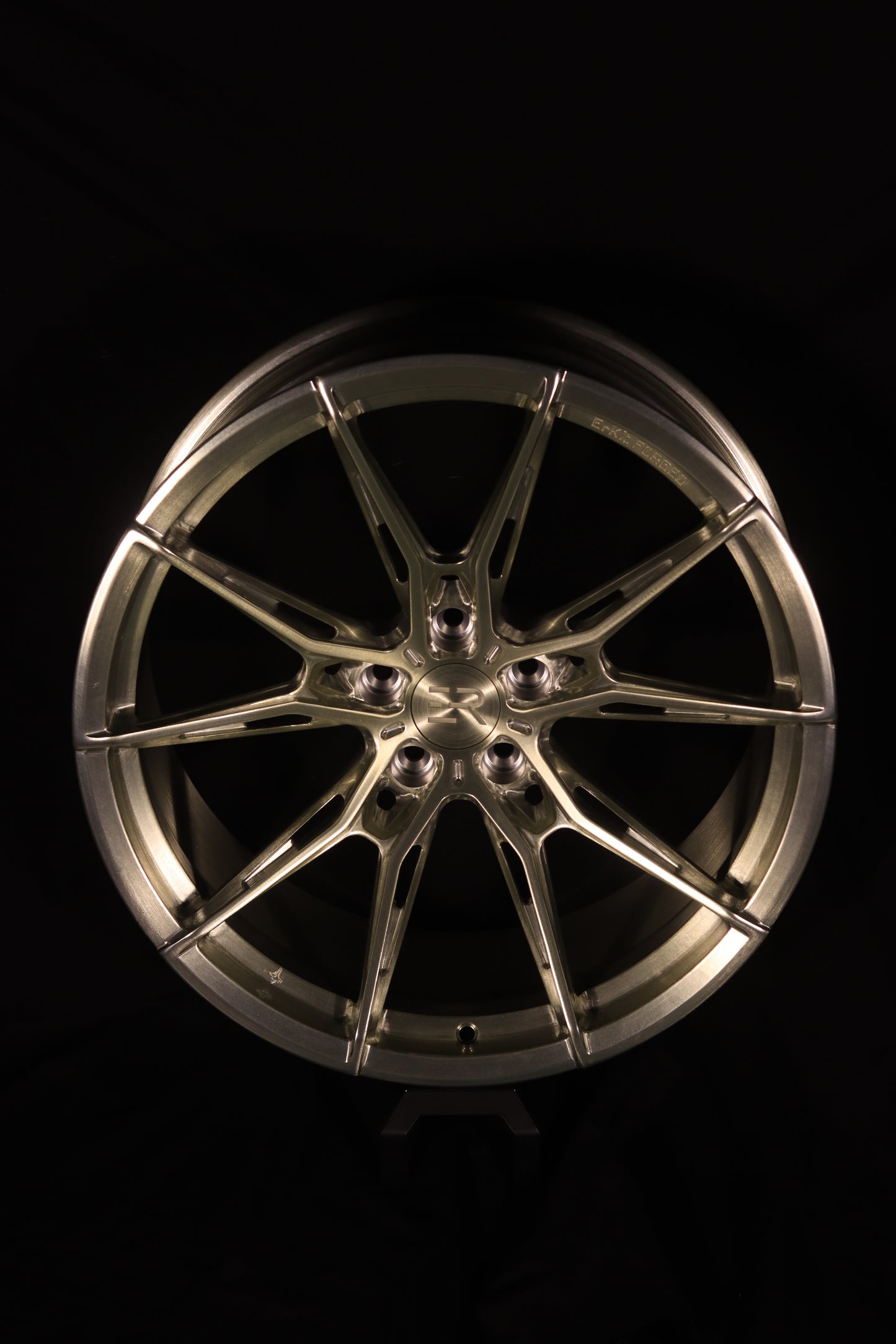 SILVER-ARROW 系列 SA-01 淡金色髮絲紋