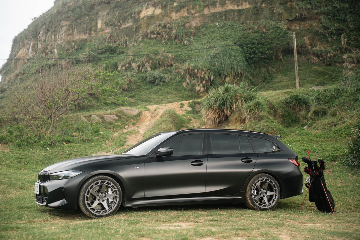 URBN Series UB-11 | BMW G21 330I