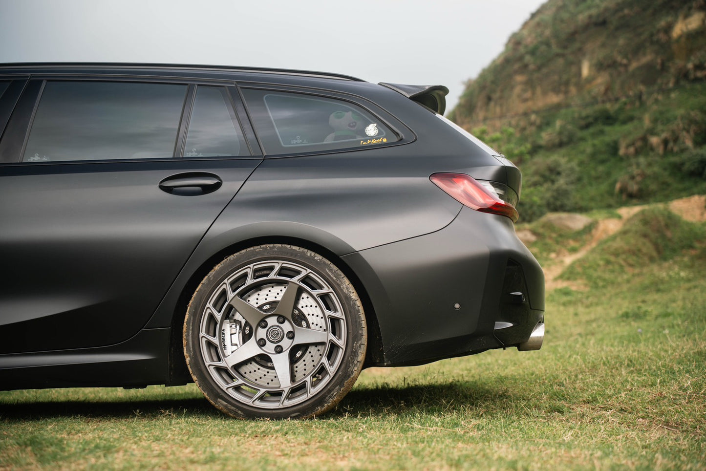 URBN Series UB-11 | BMW G21 330I