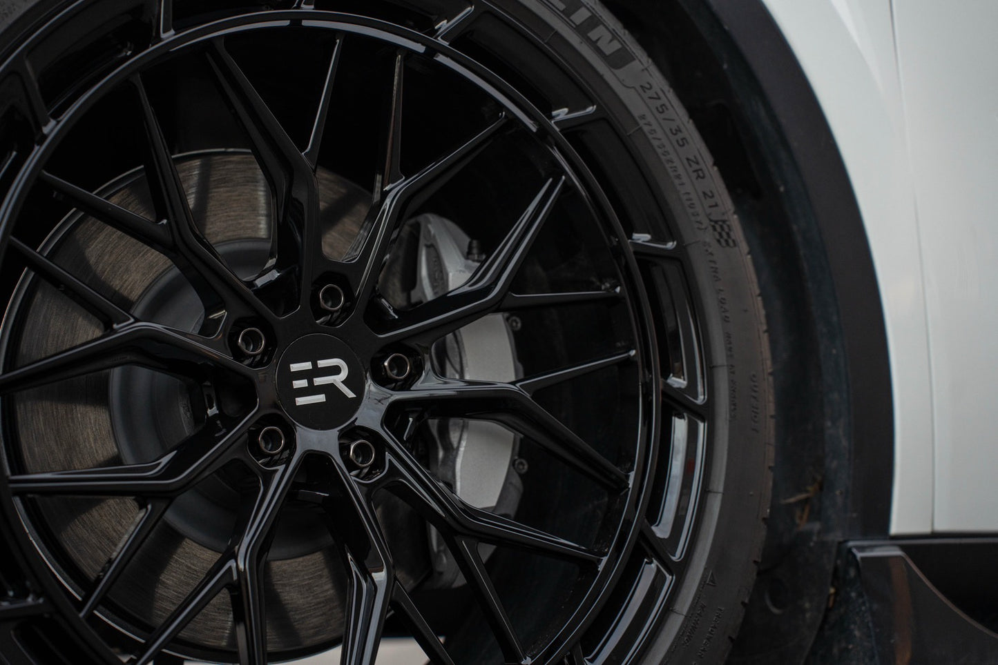 URBN Series UB-23 | Tesla Model Y