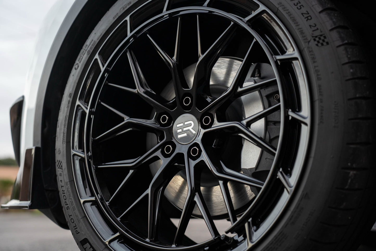 URBN Series UB-23 | Tesla Model Y