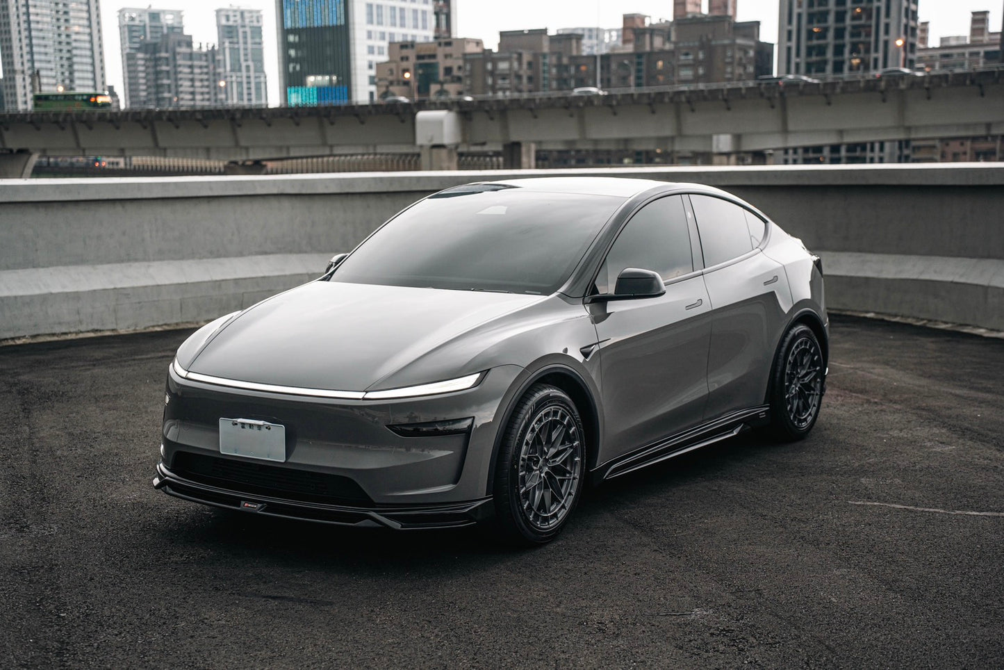URBN Series UB-17 | Tesla Model Y Juniper
