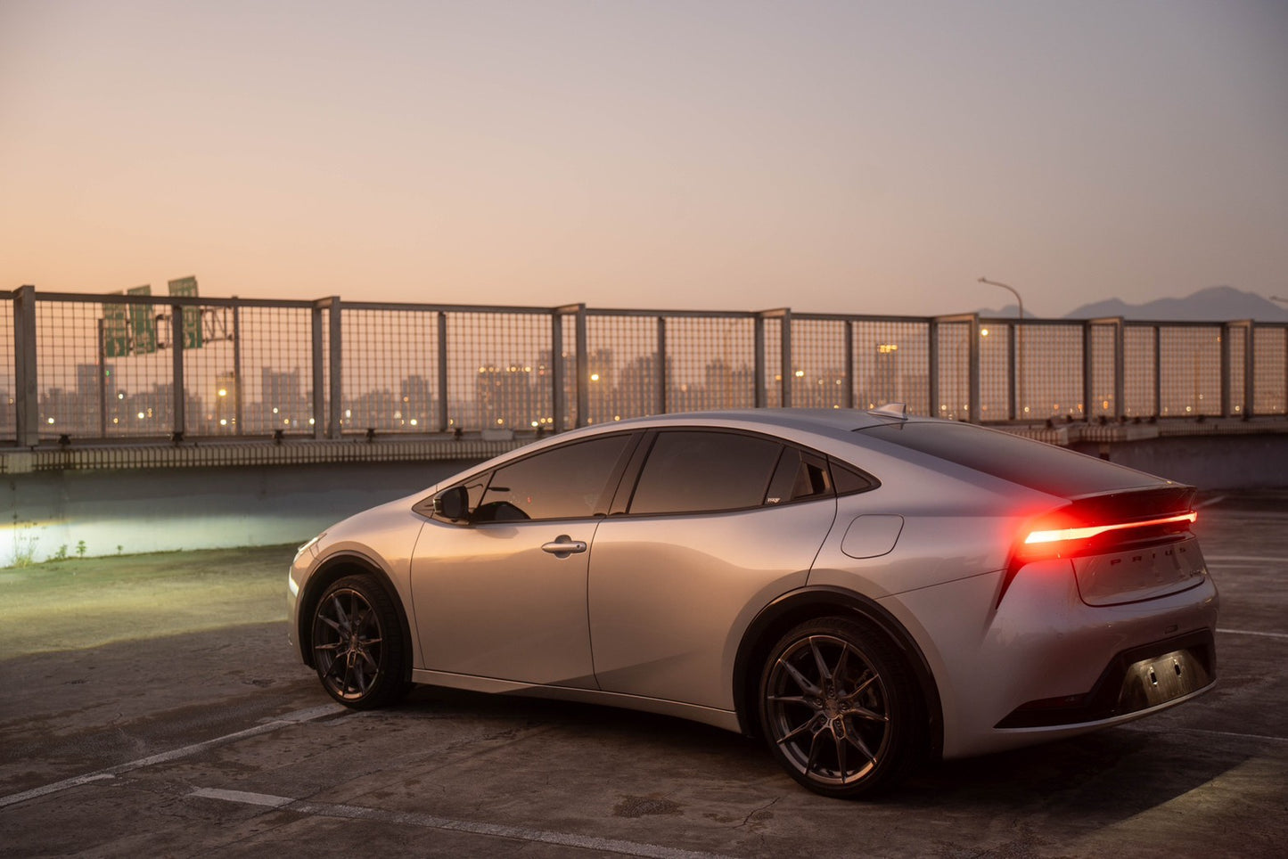 Silver-Arrow Series SA-01 | Toyota Prius PHEV