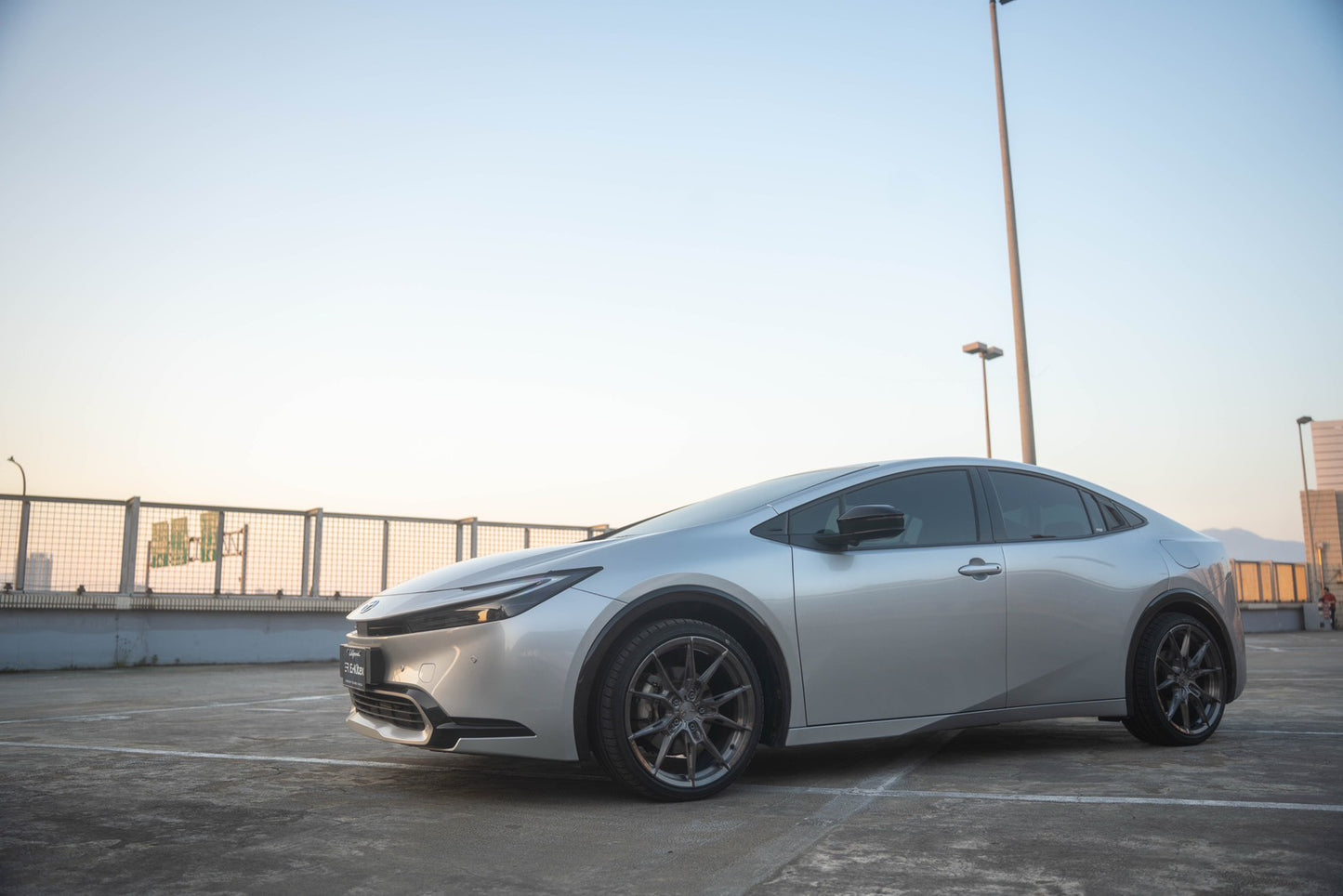 Silver-Arrow Series SA-01 | Toyota Prius PHEV
