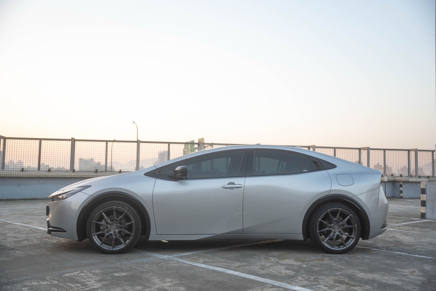 Silver-Arrow Series SA-01 | Toyota Prius PHEV