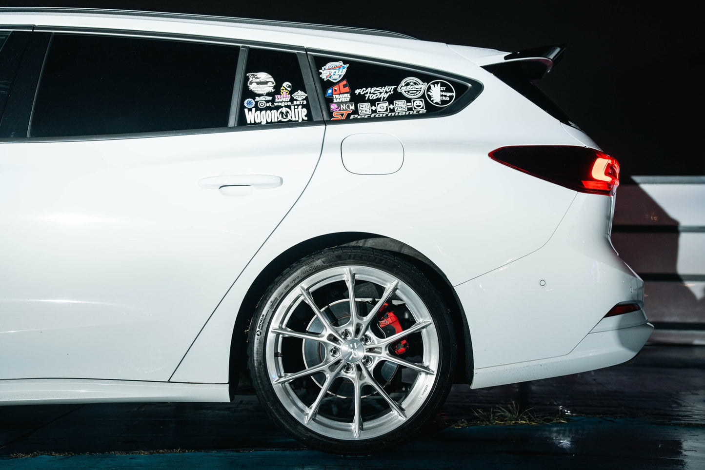 Silver-Arrow Series SA-07 | Ford Focus Wagon ST