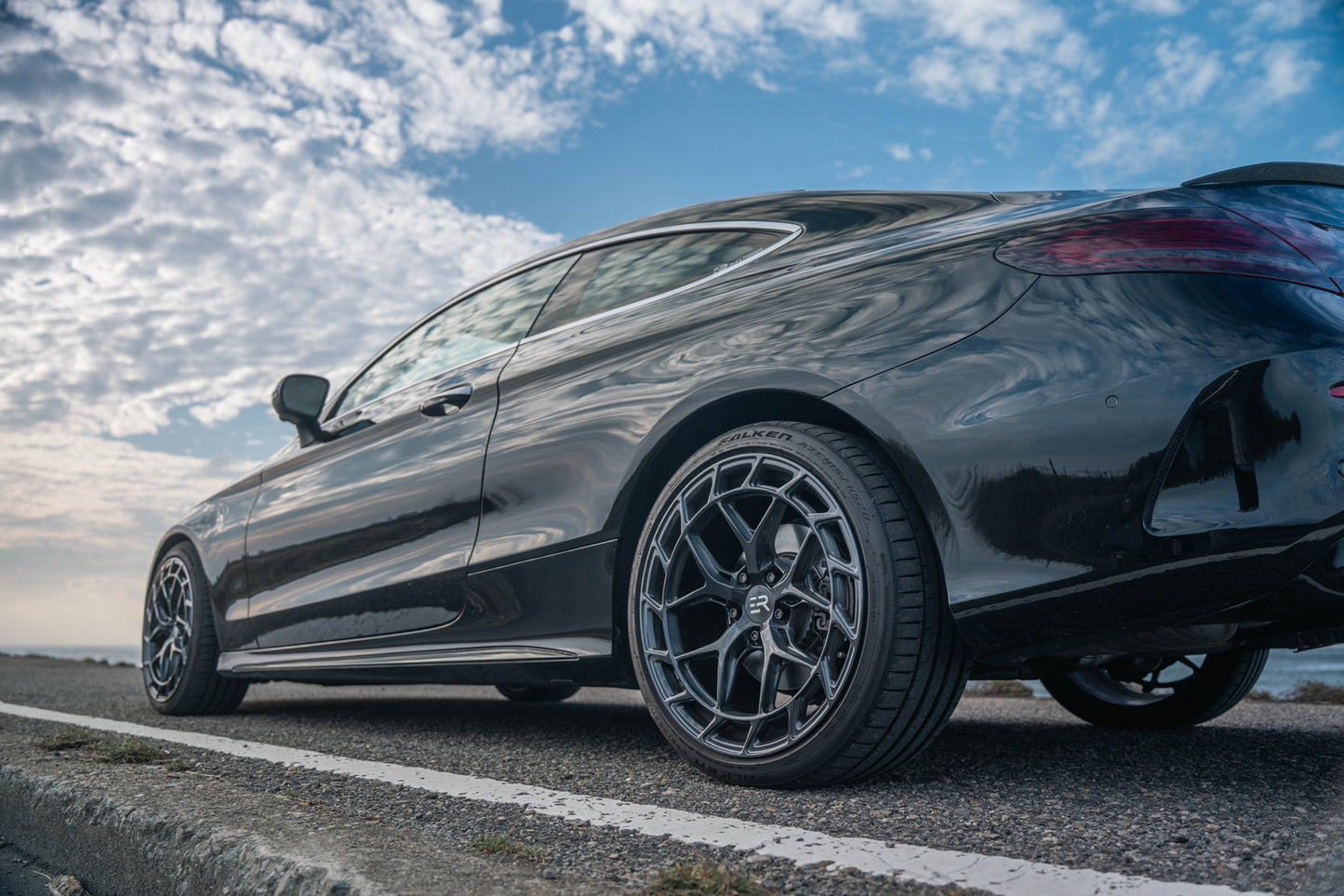 URBN Series UB-13 | Mercedes Benz C205 C300