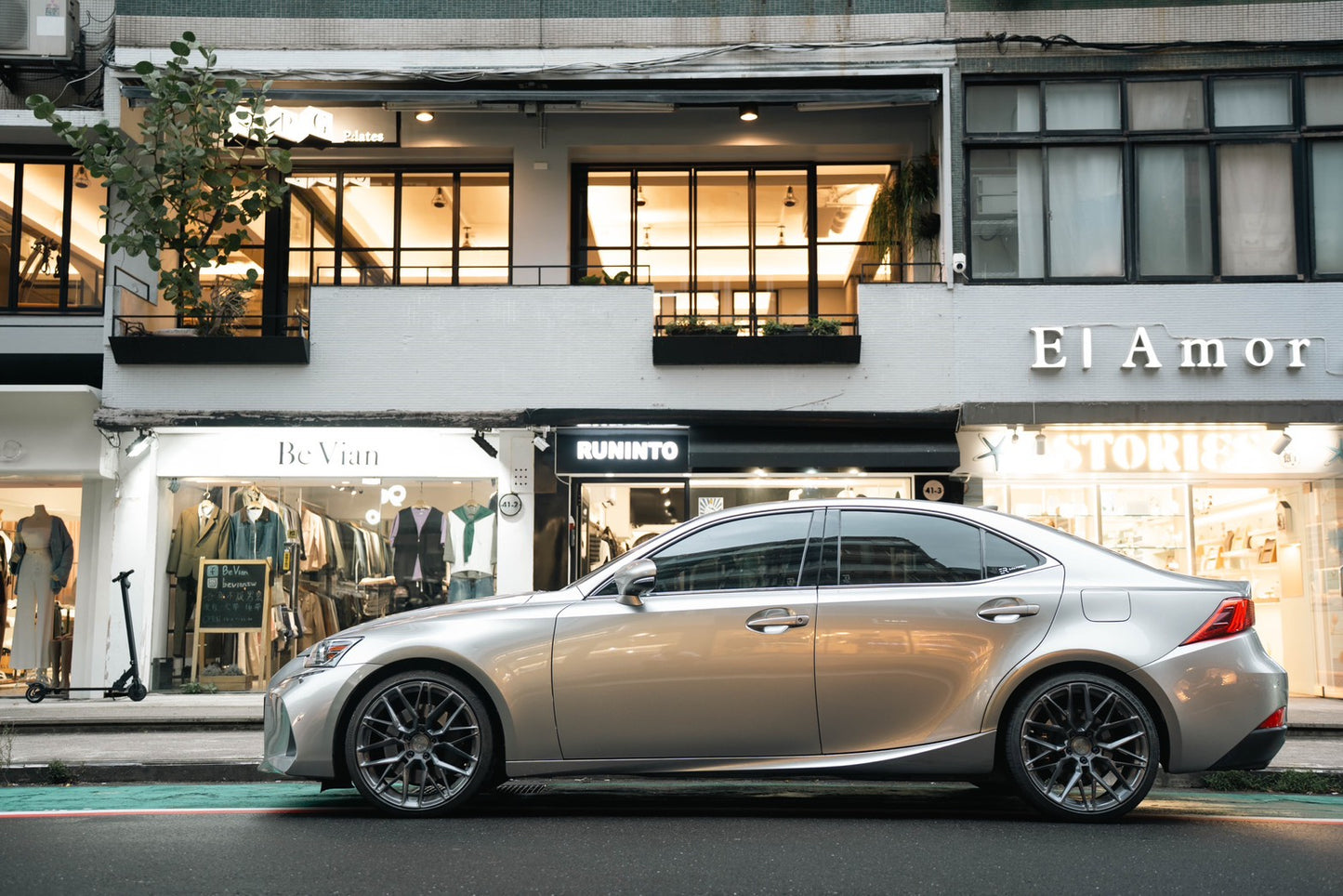VERO Series VR-17 | Lexus IS300