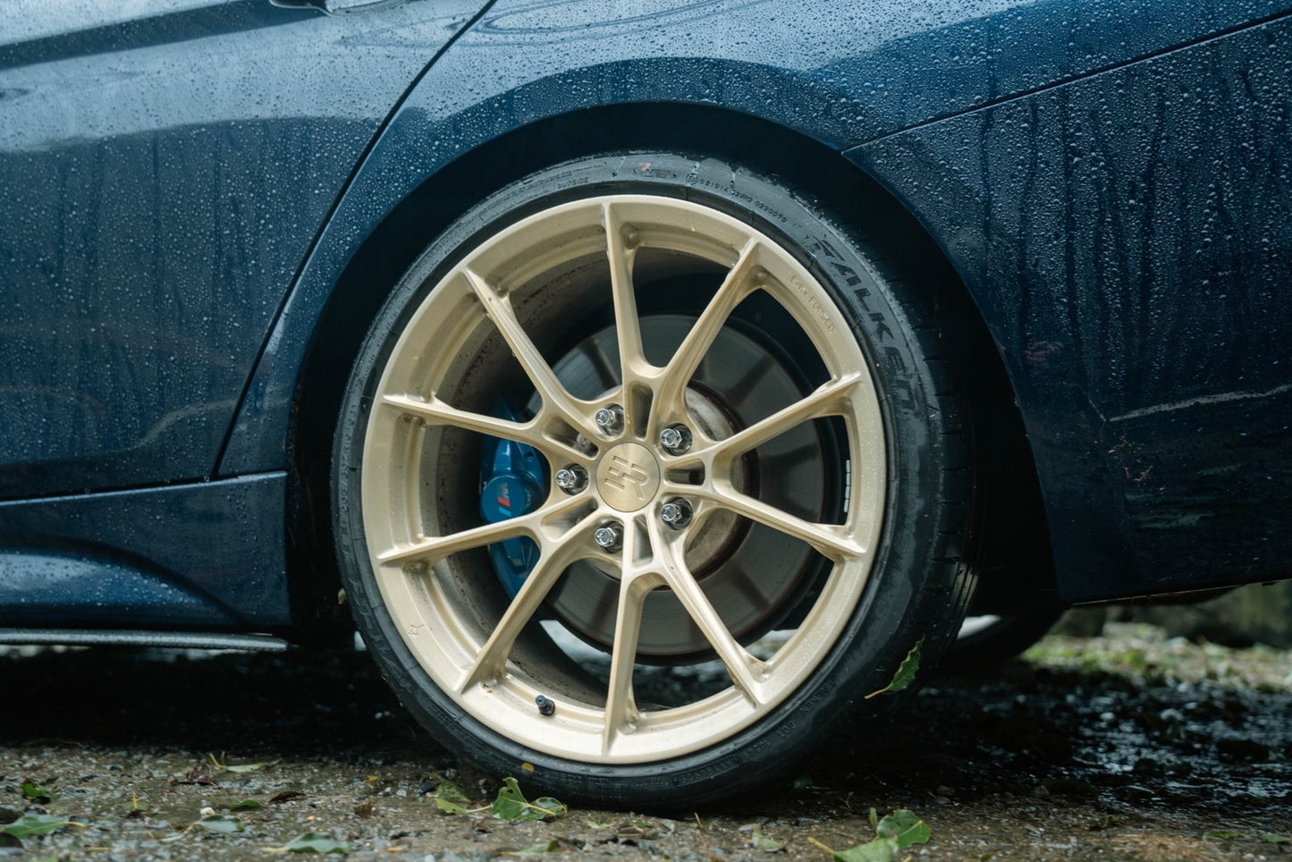 Silver-Arrow Series SA-07 | BMW F31 330I